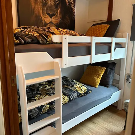 Woonboot De Witte Loosdrechtse Plassen Ботель Лусдрехт