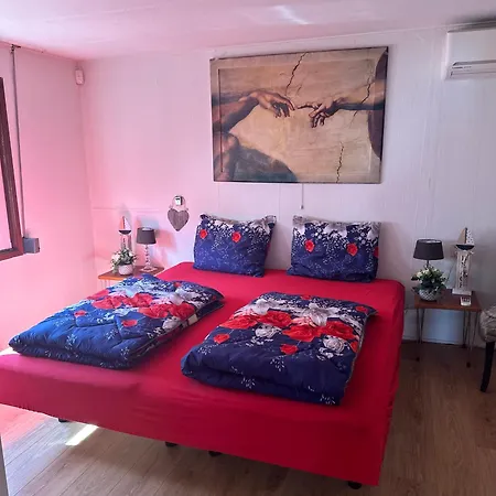 Woonboot De Witte Loosdrechtse Plassen *