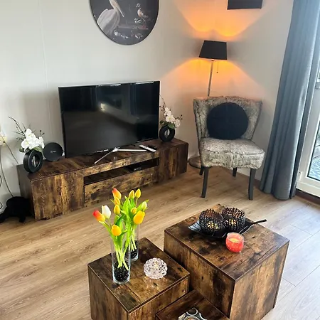 Tekne Woonboot De Witte Loosdrechtse Plassen Loosdrecht