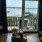 Bateau-hôtel Woonboot De Witte Loosdrechtse Plassen Loosdrecht