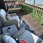 Bateau-hôtel Woonboot De Witte Loosdrechtse Plassen