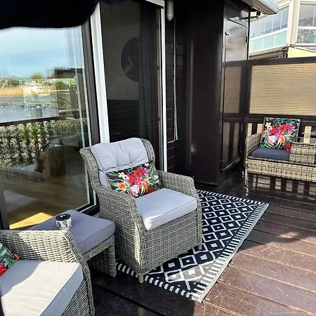 Botel Woonboot De Witte Loosdrechtse Plassen *